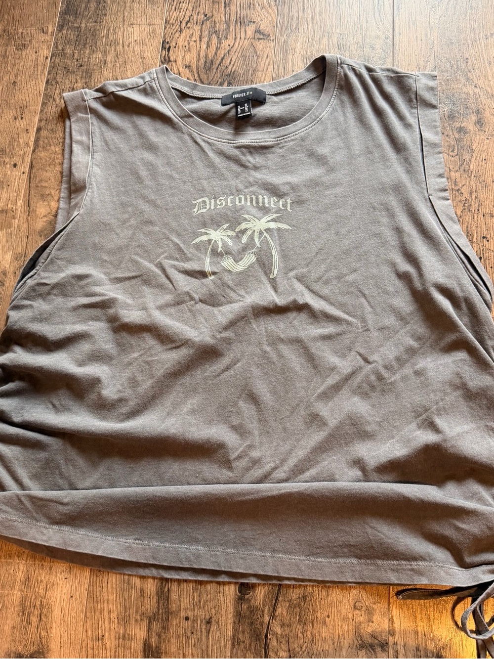 Disconnect Palm Tree Graphic Muscle Tank - Taupe